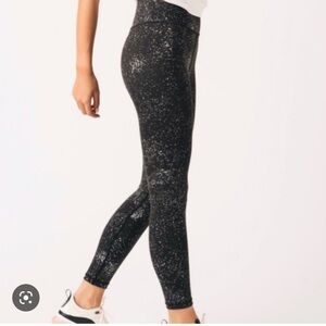 Zyia Active Reflective Speckled Paint Spatter High Waist Gym Workout Leggings H5